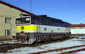 754 048-7