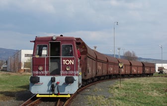 702 585-1