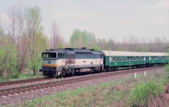 750 097-8