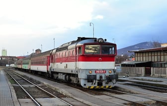 750 031-7