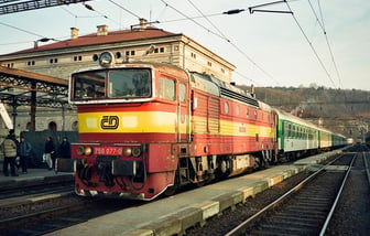 750 077-0