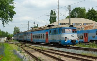 452 002-9