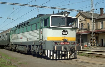 754 081-8