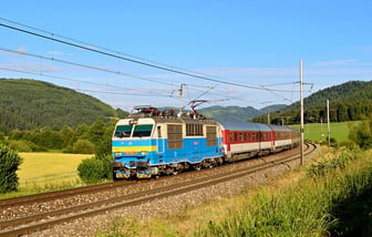 350 004-8