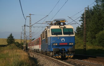 350 004-8