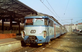 451 032-7