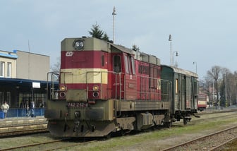 742 212-4