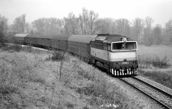 750 388-1