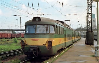 451 065-7