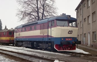 749 245-7