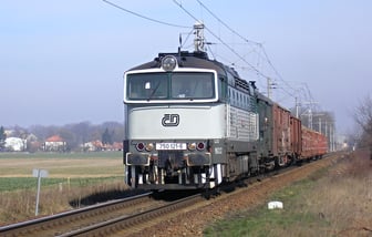 750 121-6