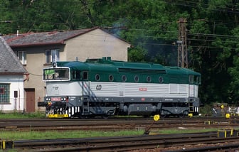 754 030-5