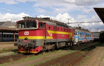 754 086-7