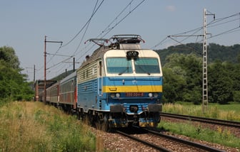 350 004-8