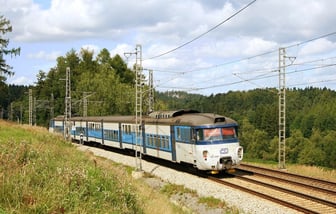 451 095-4