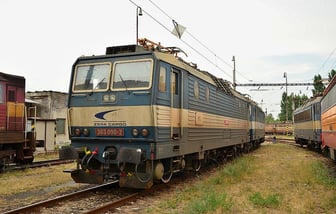 363 090-2