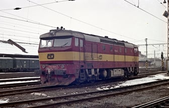 751 144-7