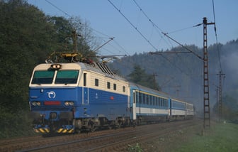 350 004-8