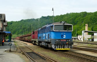 753 759-0