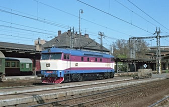 749 245-7