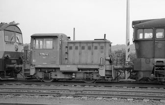 700 745-3