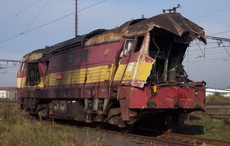 751 092-8