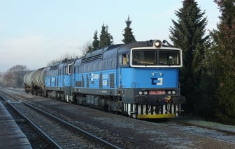 753 759-0