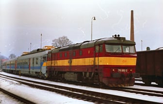 751 052-2