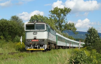 754 031-3