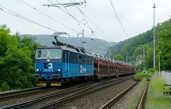 372 010-9