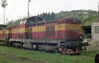 735 076-2