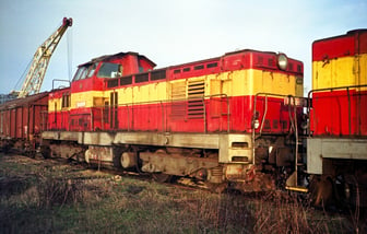 735 015-0