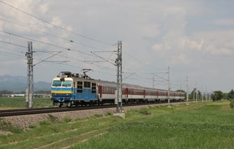 350 004-8