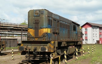 740 834-7