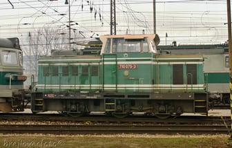 710 075-3