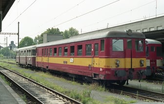 830 100-4