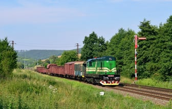 742 452-6