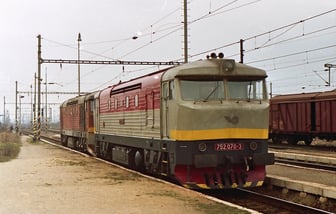 752 070-3