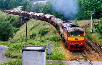 753 087-6