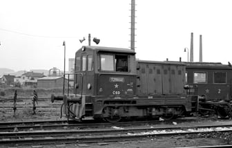 700 040-9