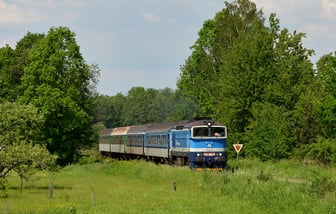 754 028-9