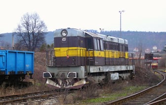 742 057-3