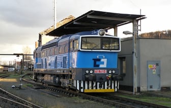 753 752-5