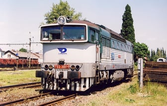 753 306-0