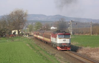 749 146-7