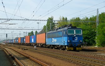 363 011-8