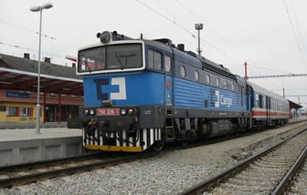 750 326-1