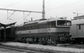 754 086-7