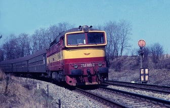 753 022-3