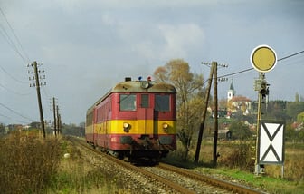 830 093-1